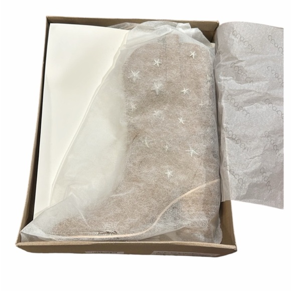 Ccocci Star Studded Western Booties Size 7 Taupe Pull On Pointed Toe Block Heel - Picture 12 of 13